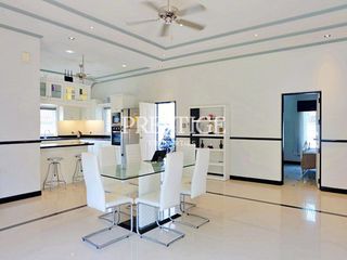 For rent 4 bed house in Bang Lamung, Chonburi