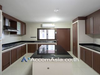 For rent 3 bed apartment in Watthana, Bangkok