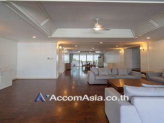 For rent 3 bed apartment in Watthana, Bangkok