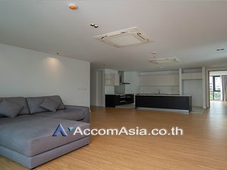For rent 3 bed apartment in Watthana, Bangkok