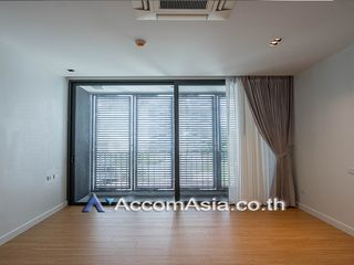 For rent 3 bed apartment in Watthana, Bangkok