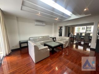 For rent 3 bed apartment in Watthana, Bangkok