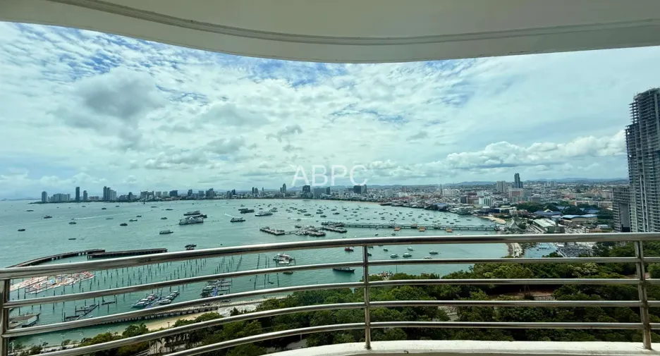 出租 4 卧室 公寓 在 Bang Lamung, Chon Buri