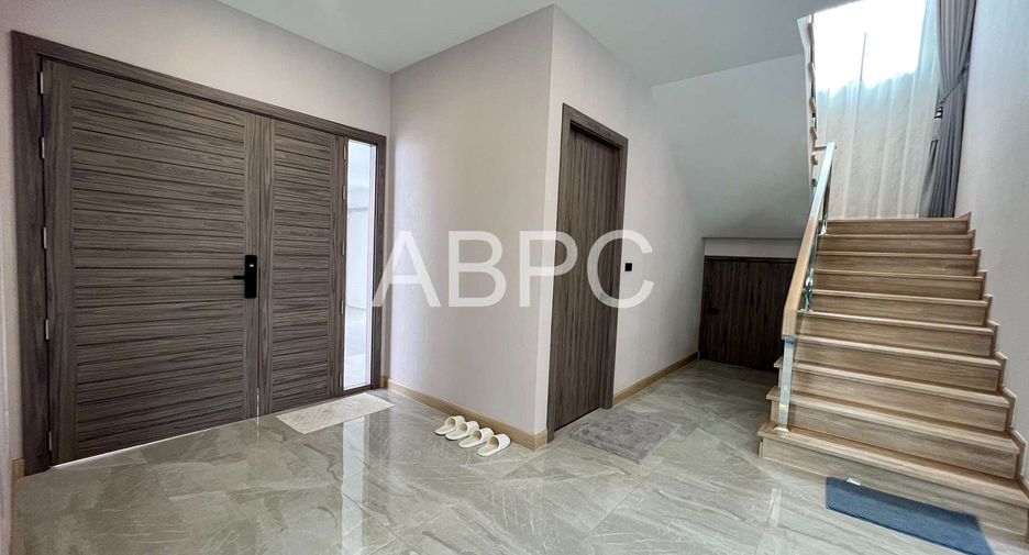 ขาย 4 ห้องนอน บ้านเดี่ยว ใน บางละมุง, ชลบุรี