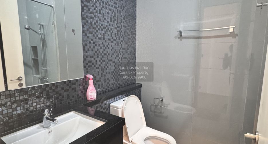 For rent 3 bedrooms condo in Chatuchak, Bangkok