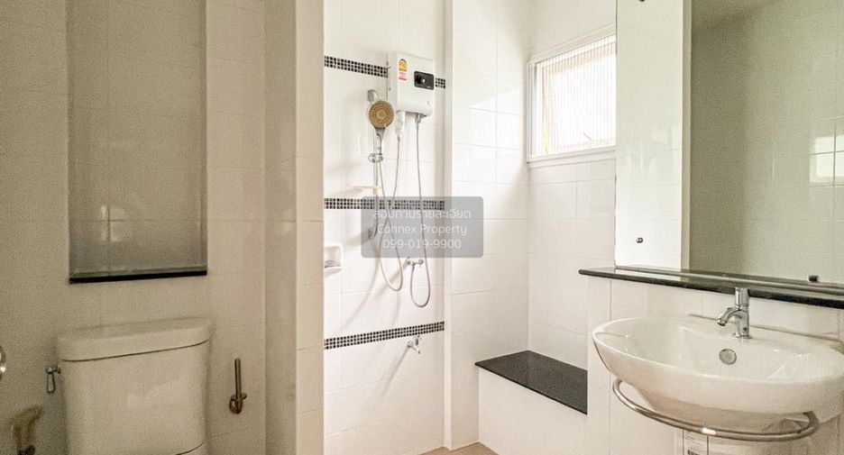 For sale 3 bedrooms house in Mueang Nonthaburi, Nonthaburi