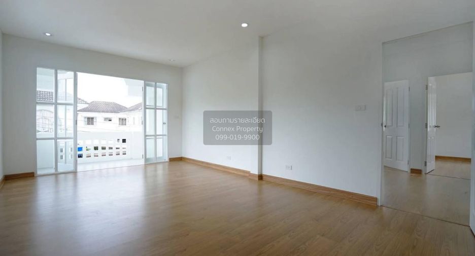 Casa en venta de 3 habitaciones en Bang Khun Thian, Bangkok
