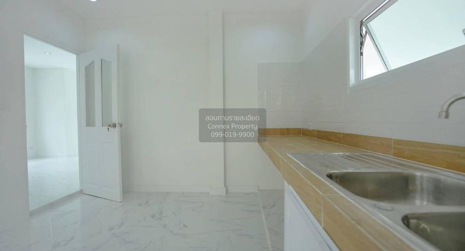Casa en venta de 3 habitaciones en Bang Khun Thian, Bangkok