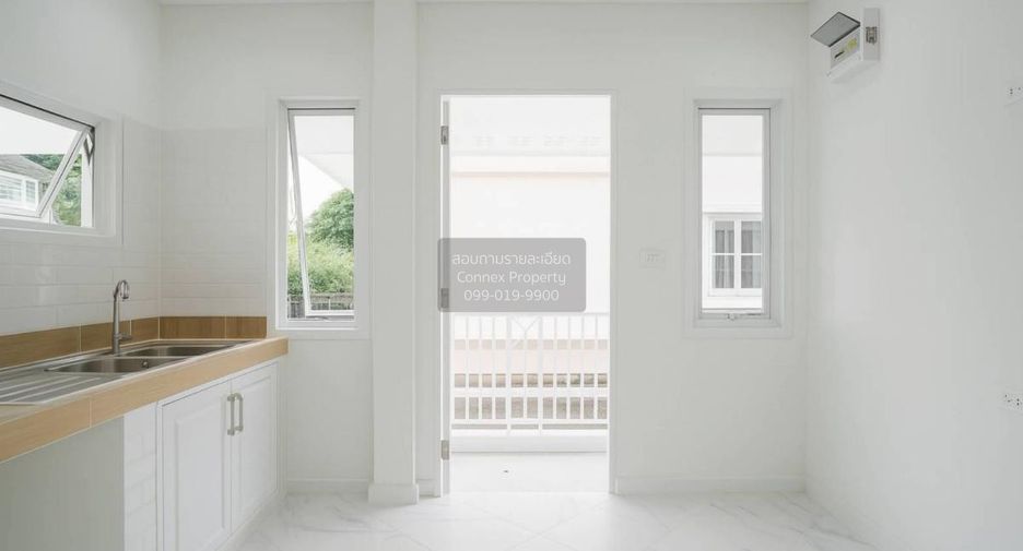 Casa en venta de 3 habitaciones en Bang Khun Thian, Bangkok