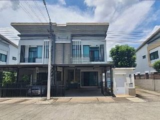 出售 4 卧室 联排别墅 在 Bang Bua Thong, Nonthaburi