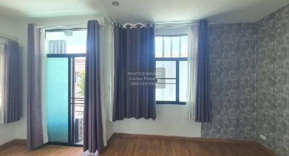 Casa adosada en venta de 4 habitaciones en Bang Bua Thong, Nonthaburi