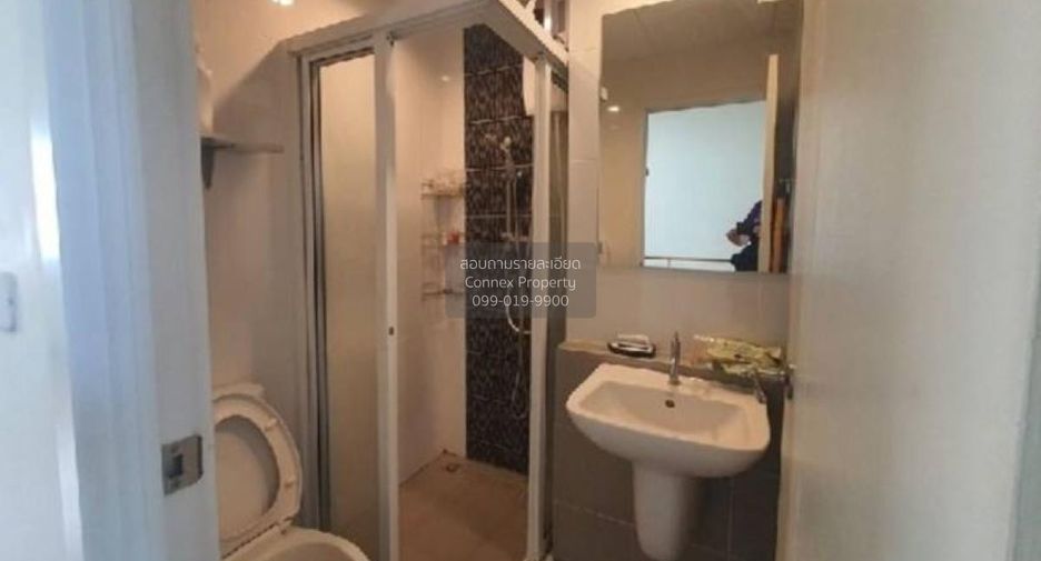 Casa adosada en venta de 4 habitaciones en Bang Bua Thong, Nonthaburi