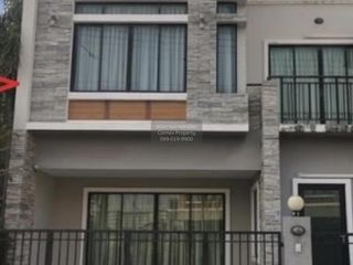 For sale 3 bedrooms townhouse in Cha Am, Phetchaburi