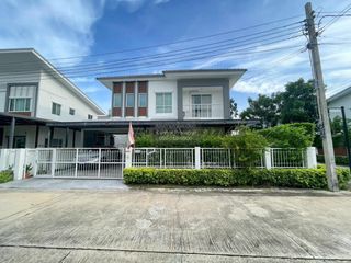 À vendre 3 chambres maison à Pak Kret, Nonthaburi