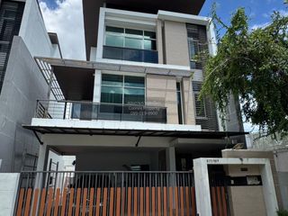 À vendre 3 chambres maison à Suan Luang, Bangkok