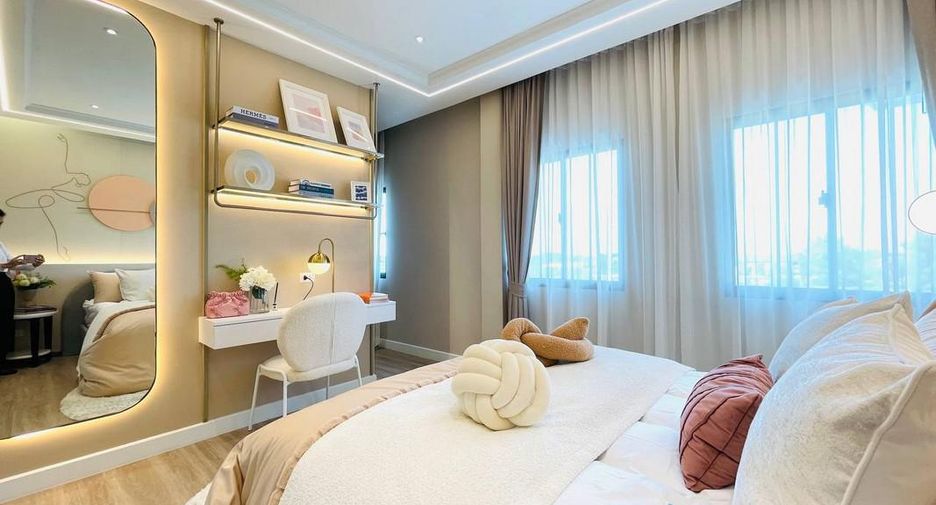 For sale 4 bedrooms house in Sattahip, Chonburi