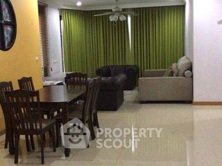 For sale 2 bed condo in Bang Kho Laem, Bangkok