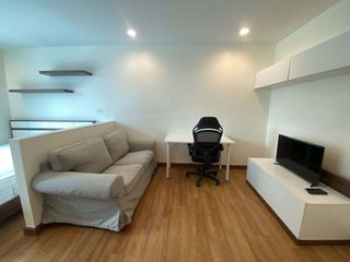 For sale studio condo in Bang Rak, Bangkok
