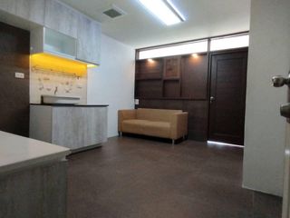 For sale 2 bed condo in Bang Phlat, Bangkok