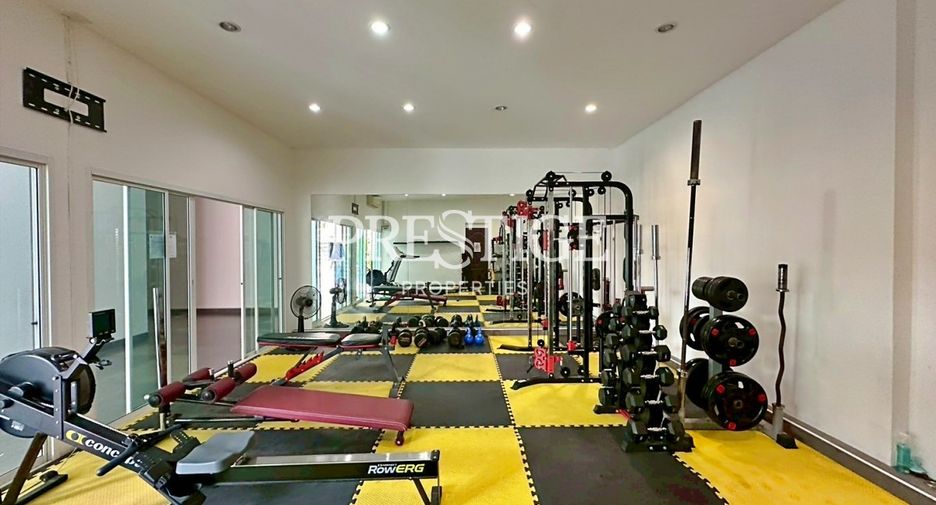For sale 1 bed condo in Bang Lamung, Chonburi