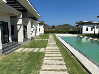 For rent 2 bed townhouse in Cha Am, Phetchaburi