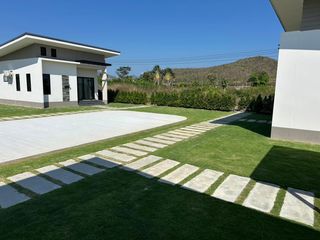 For rent 2 bed townhouse in Cha Am, Phetchaburi