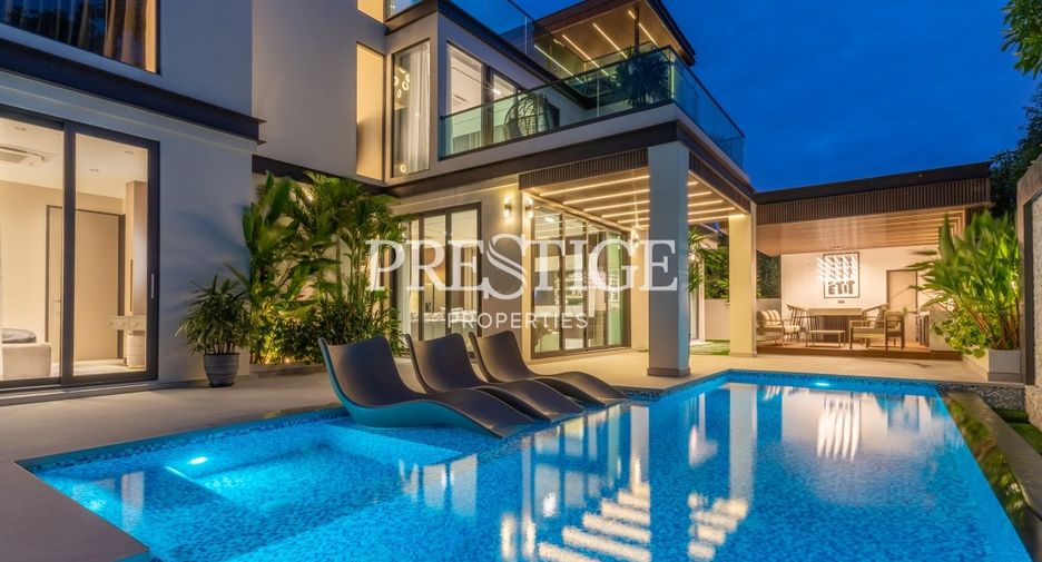 For sale 6 ベッドルーム house in Sattahip, Chonburi