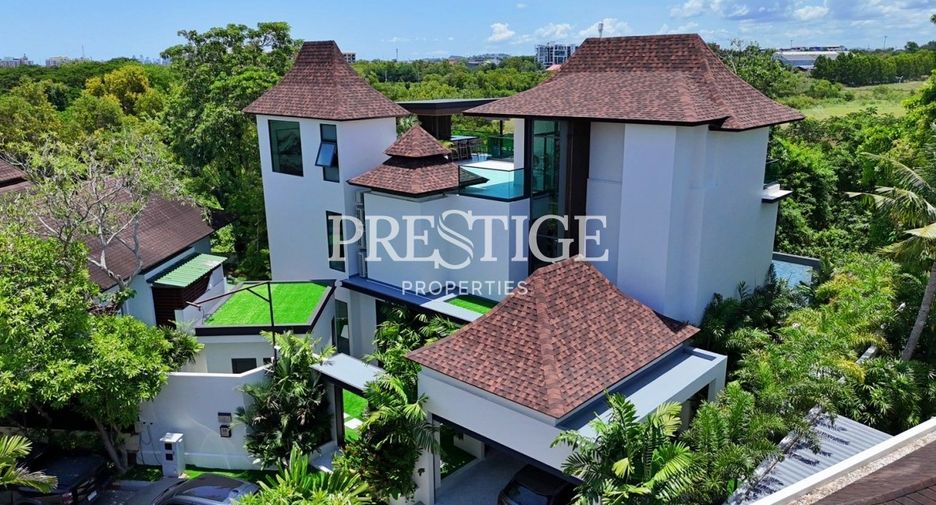For sale 6 ベッドルーム house in Sattahip, Chonburi