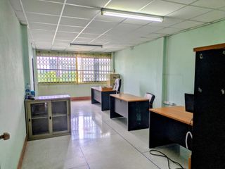 For rent 16 bed office in Chom Thong, Bangkok