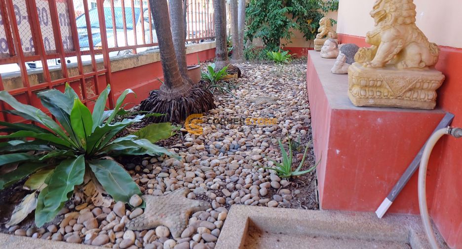 For rent and for sale 2 bedrooms house in Bang Lamung, Chonburi