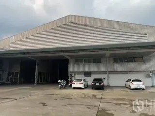 À louer entrepôt à Bang Phli, Samut Prakan