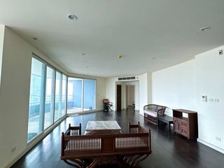 For sale 4 bed condo in Bang Kho Laem, Bangkok