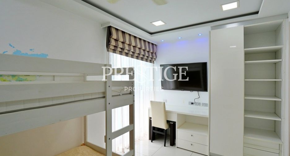 For rent 3 bedrooms condo in Bang Lamung, Chonburi