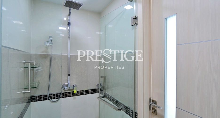 For rent 3 bedrooms condo in Bang Lamung, Chonburi
