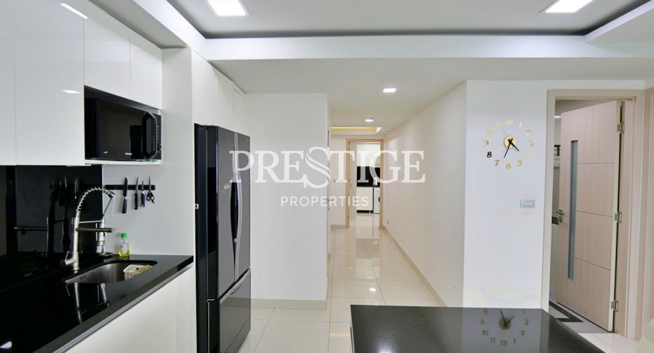 For rent 3 bedrooms condo in Bang Lamung, Chonburi