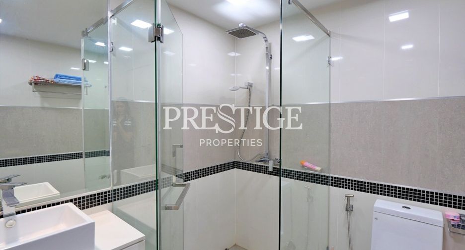 For rent 3 bedrooms condo in Bang Lamung, Chonburi