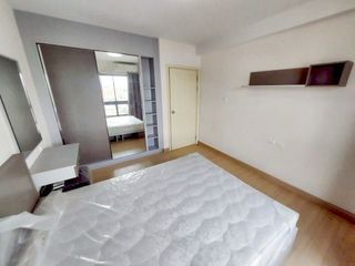 For sale 2 bed condo in Bang Phlat, Bangkok