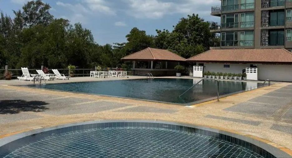 出售 3 卧室 公寓 在 Sattahip, Chon Buri
