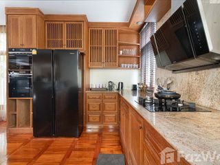 For rent 4 Beds villa in Na Jomtien, Pattaya