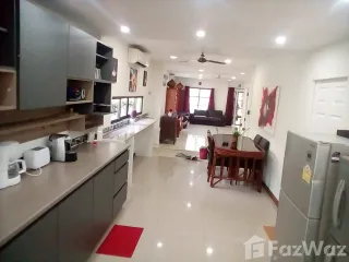 For rent 5 Beds villa in Bang Lamung, Chonburi