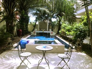 For rent 4 Beds villa in Bang Lamung, Chonburi