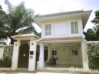 For rent 4 Beds villa in Bang Lamung, Chonburi