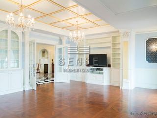 For sale 5 bed condo in Khlong Toei, Bangkok