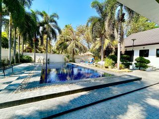 For rent 4 bed house in Bang Lamung, Chonburi