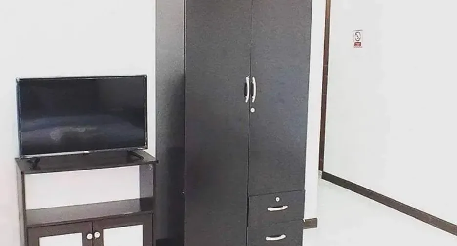Gewerbefläche zum Kauf mit 36 Zimmer in Lam Luk Ka, Pathum Thani