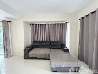 For rent 3 bed house in Mueang Udon Thani, Udon Thani