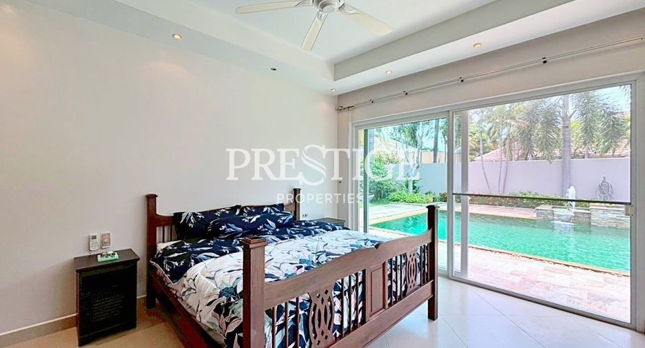 For sale 4 bedrooms house in Bang Lamung, Chonburi
