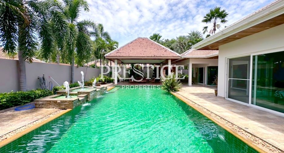 For sale 4 bedrooms house in Bang Lamung, Chonburi