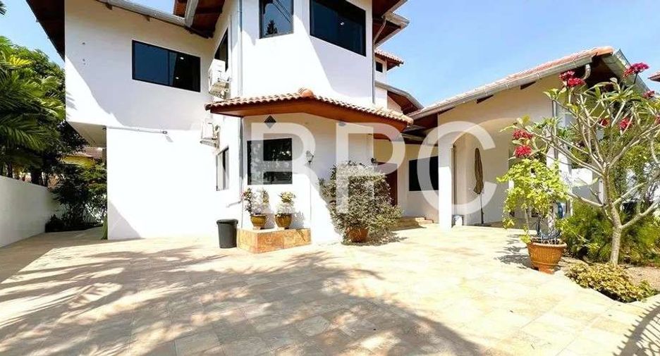 Casa en venta de 5 habitaciones en East Pattaya, Pattaya