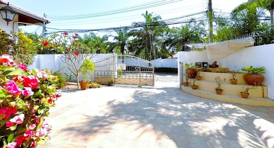 ขาย 5 ห้องนอน บ้านเดี่ยว ใน พัทยาตะวันออก, พัทยา